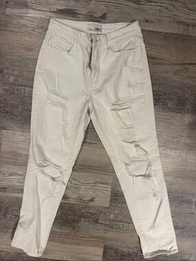Vervet White Distressed Boyfriend Jeans